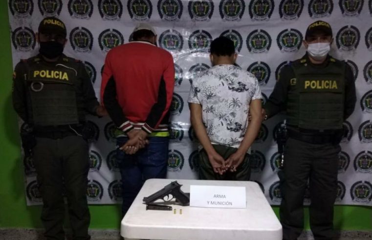 Dos presuntos delincuentes capturados en   Gachancipá