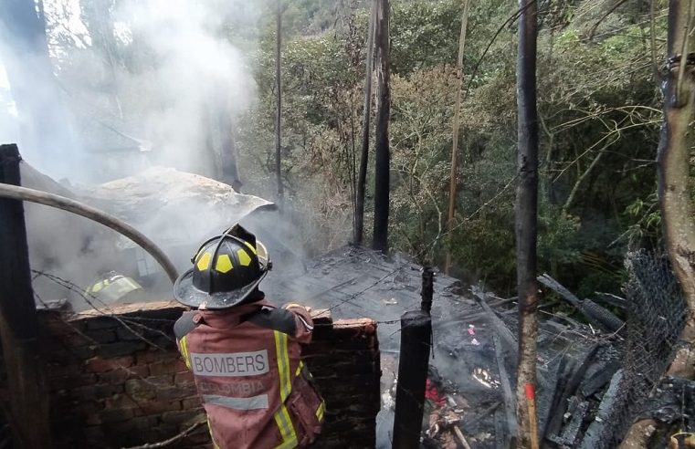 Tabio: Incendio consumió vivienda en Los Juncales
