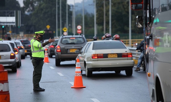 ¡HAY PLATA! Un millón 100 mil vehículos se movilizarán por Cundinamarca este puente festivo