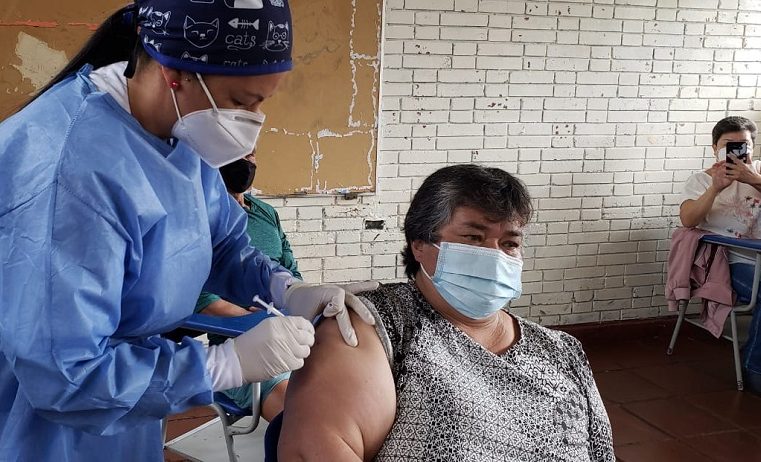 Cundinamarca: Aprueba dosis de refuerzo para personas de 50 y más años de edad