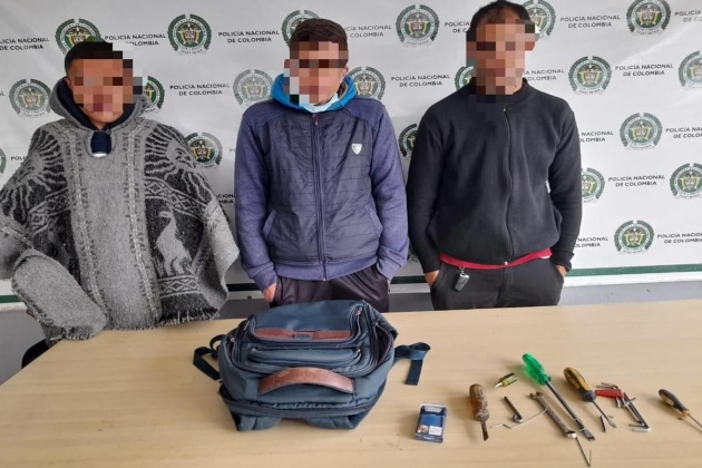 Detenidos tres presuntos delincuentes en Sopó