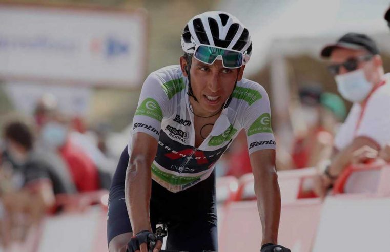 Bernal se mantiene ente los 10 mejores de la Vuelta a España