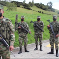 En aras de defender la seguridad de los habitantes del Municipio de Cajicá, el Ejército Nacional de Colombia llega al territorio cajiqueño para realizar acompañamiento en las operaciones de vigilancia y control en los diferentes sectores del municipio de Cajicá.