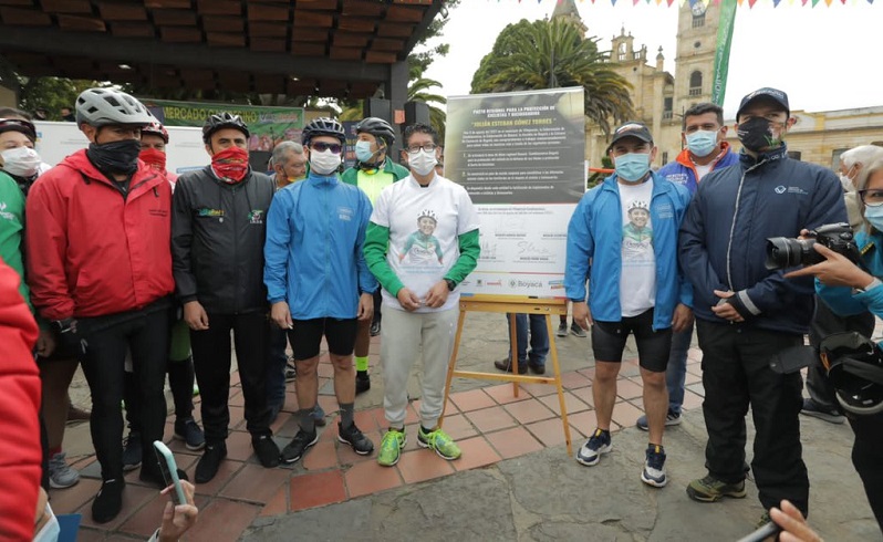 Suscrito pacto para protección de ciclistas en homenaje a Julián Esteban Torres