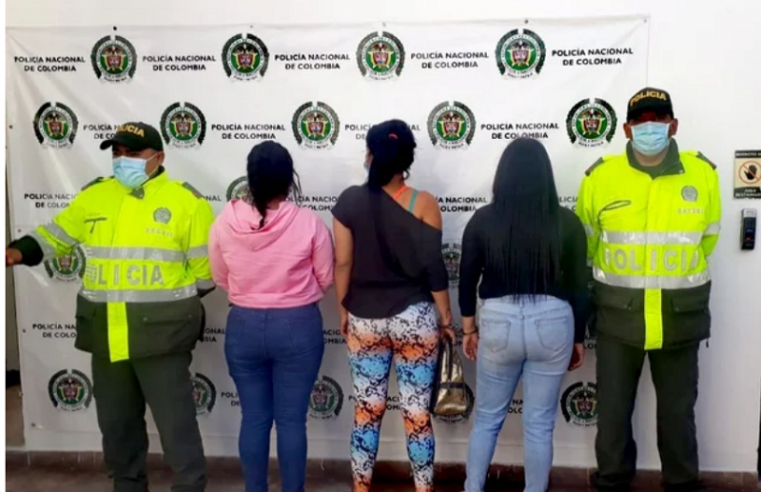Tres mujeres fueron detenidas por hurto de prendas de vestir en Cajicá