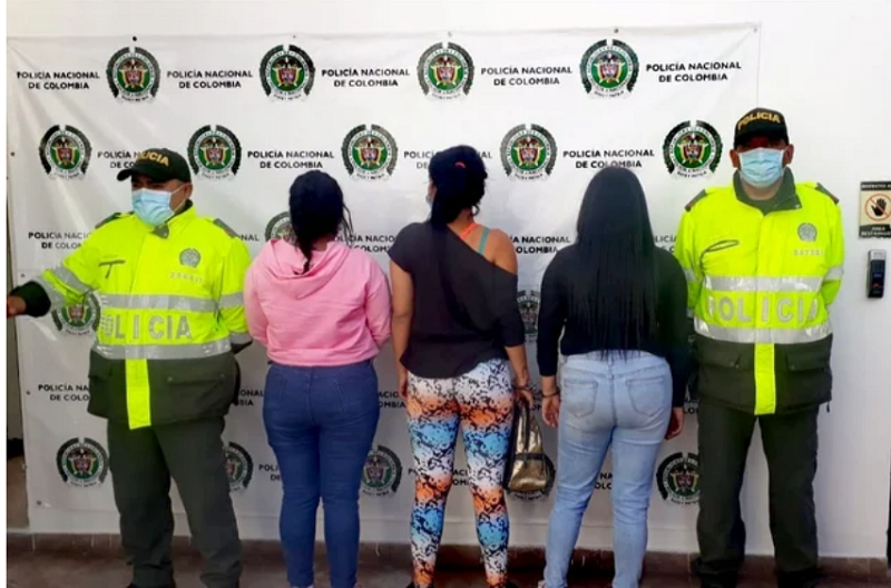 Tres mujeres fueron detenidas por hurto de prendas de vestir en Cajicá