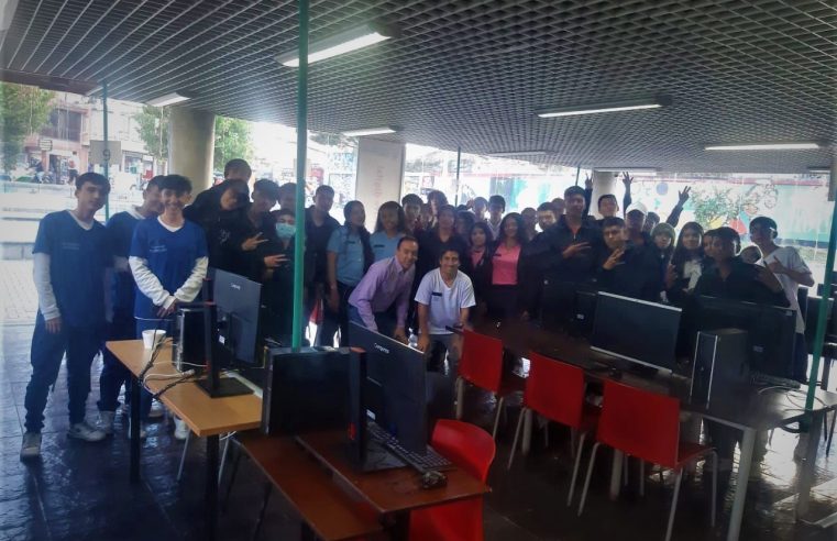 40 estudiantes de Cundinamarca participan de Gran Hackatón- Innova