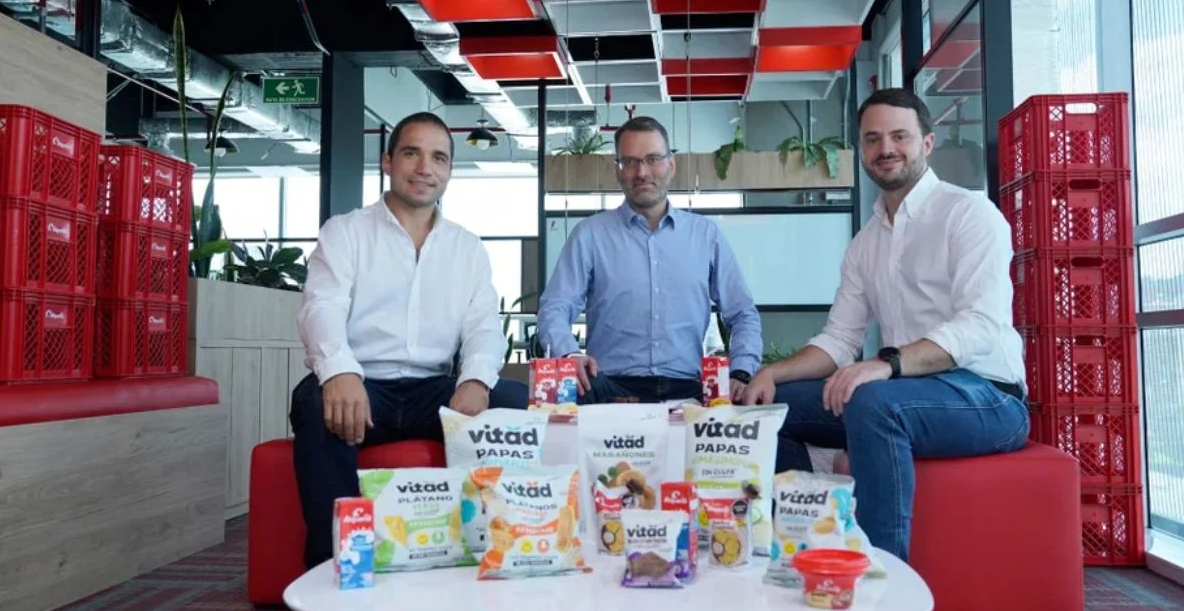 Emprendedores Bogotanos de Vitad Venden la Mitad de su Negocio de Snacks a Alquería para Potenciar su Crecimiento