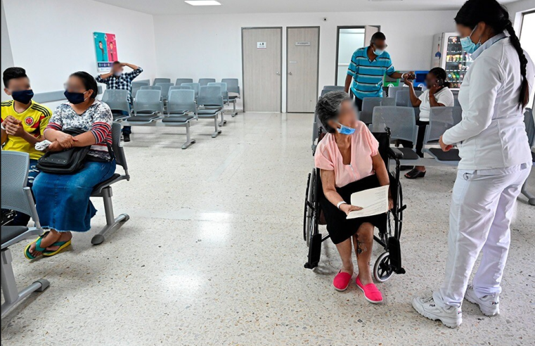 Preocupante deterioro del sistema de salud colombiano según encuesta de la Andi e Invamer
