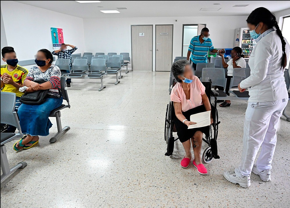 Preocupante deterioro del sistema de salud colombiano según encuesta de la Andi e Invamer