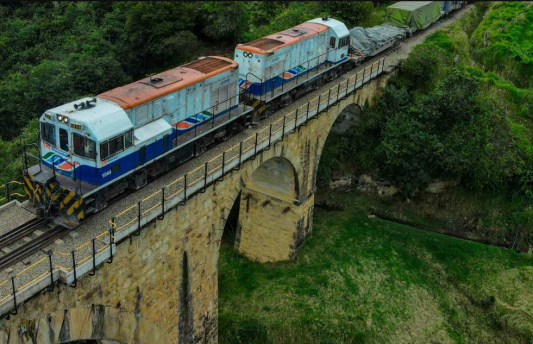 Renace el Vínculo Ferroviario: El Gobierno Colombiano Lanza “La Colombia del Tren