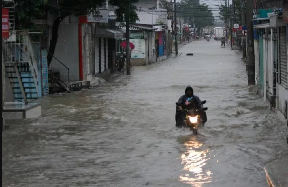 Colombia Prepara sus Defensas ante Cambios Climáticos: Ideam Alerta sobre Emergencias Ambientales