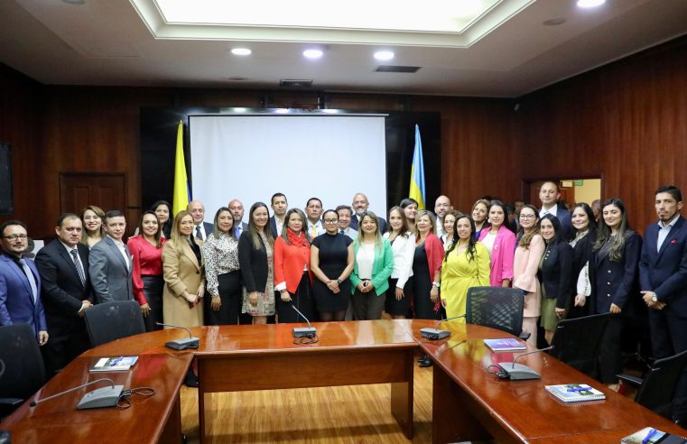 Treinta y Cuatro Profesionales de la Salud asumen como Gerentes de Hospitales en Cundinamarca