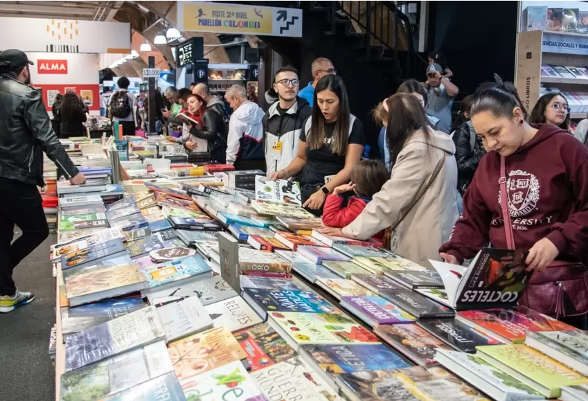 Brasil en el Centro de la Feria del Libro de Bogotá 2024: Horarios y Programación Revelados