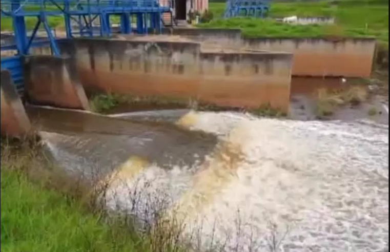 Apertura de Compuertas en Tolón por Fuertes Lluvias en la Laguna de Fúquene