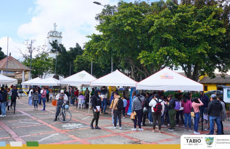 Exitosa Segunda Feria de Empleo en el Municipio