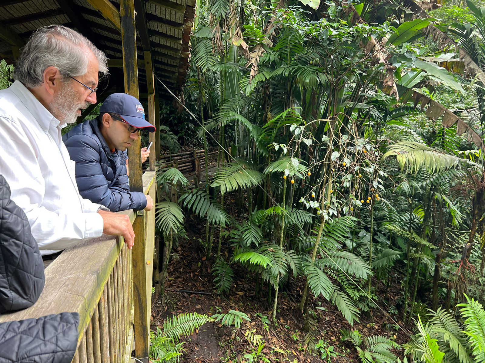 La CAR Busca Alianzas para Crear Jardines Botánicos y un Mariposario en Cundinamarca