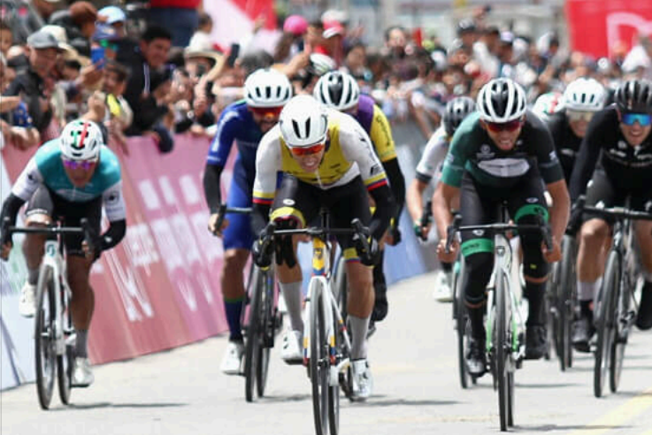 Vuelta a Colombia: Alejandro Osorio Triunfa en Tocancipá y Rodrigo Contreras Mantiene el Liderato