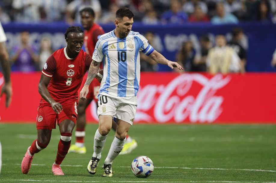 Argentina Supera a Canadá en el Inicio de la Copa América: Resumen y Goles