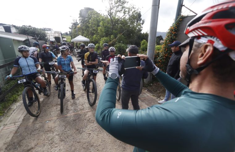 Tenjo Fomenta el Deporte con la Segunda Válida de Ciclomontañismo