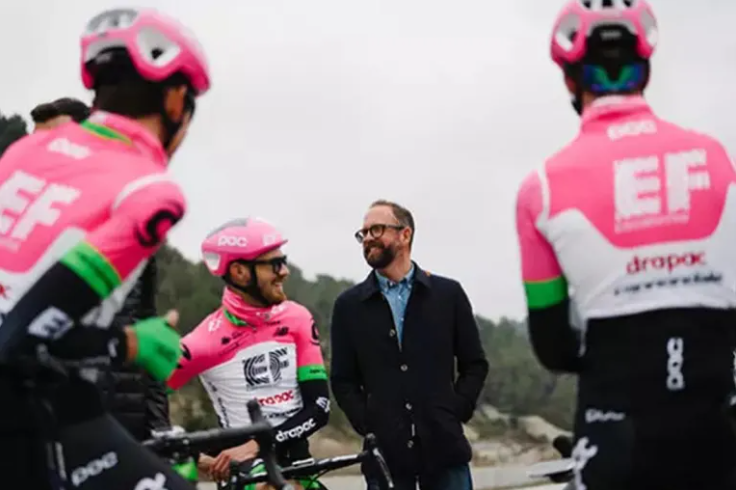 Jonathan Vaughters Explica la Ausencia de Rigoberto Urán en el Tour y Confirma su Participación en la Vuelta a España 2024