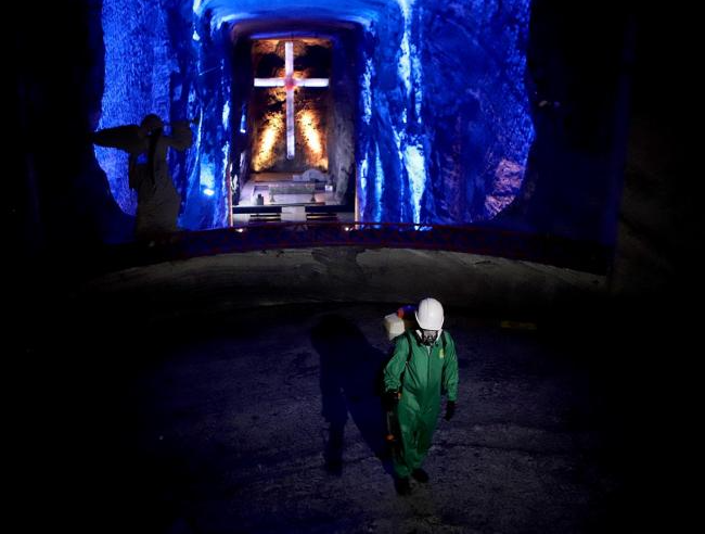 Catedral de Sal de Zipaquirá: Nueva Aventura Subterránea y Arte Monumental