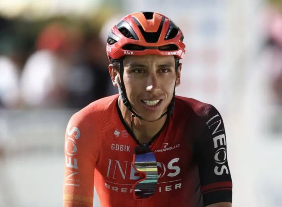 Egan Bernal Confirma Decisión en el Tour de Francia: No Tiene COVID-19 y Continúa en la Competencia