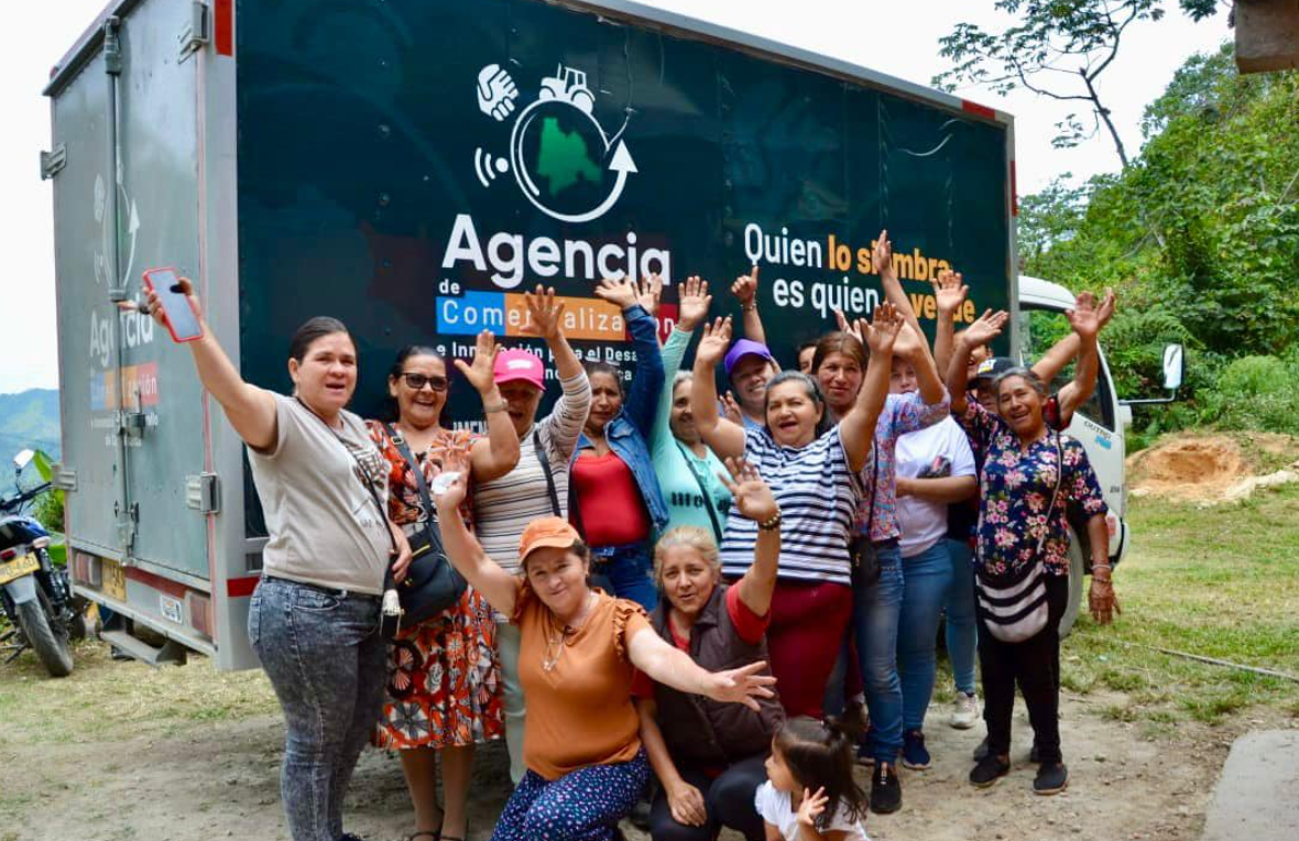 Gobernanza en Cundinamarca: Impulsando la Comercialización Agropecuaria con Éxito