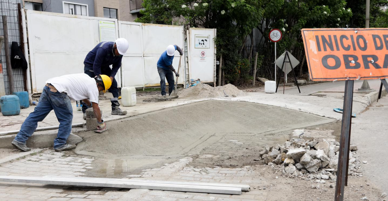 Mejora en la Accesibilidad: Adecuación de Andenes en Tenjo