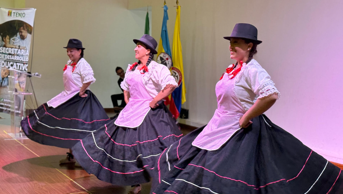 Tenjo Reflexiona sobre la Calidad Educativa en Foro Municipal