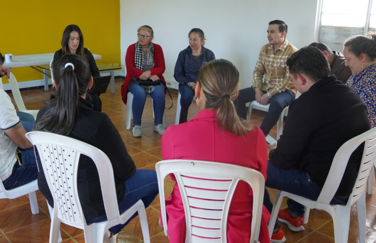 Mesa de trabajo avanza en convenios solidarios para mejorar infraestructura en comunidades de Cogua