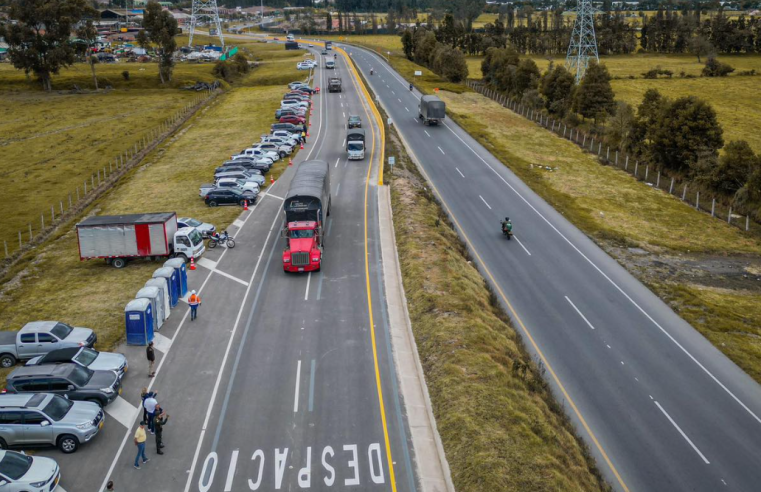 Se inaugura la nueva doble calzada de la variante de Zipaquirá