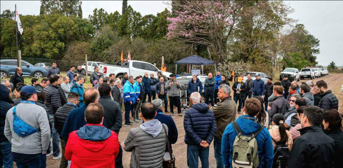 Gobierno de Cundinamarca impulsa programa “Caminos para quedarse” para mejorar vías rurales