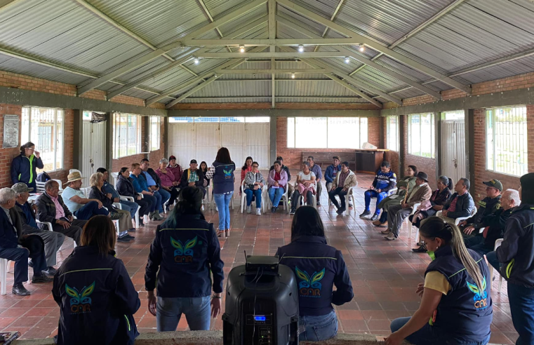 Socialización del proyecto de entornos sostenibles en la vereda La Plazuela