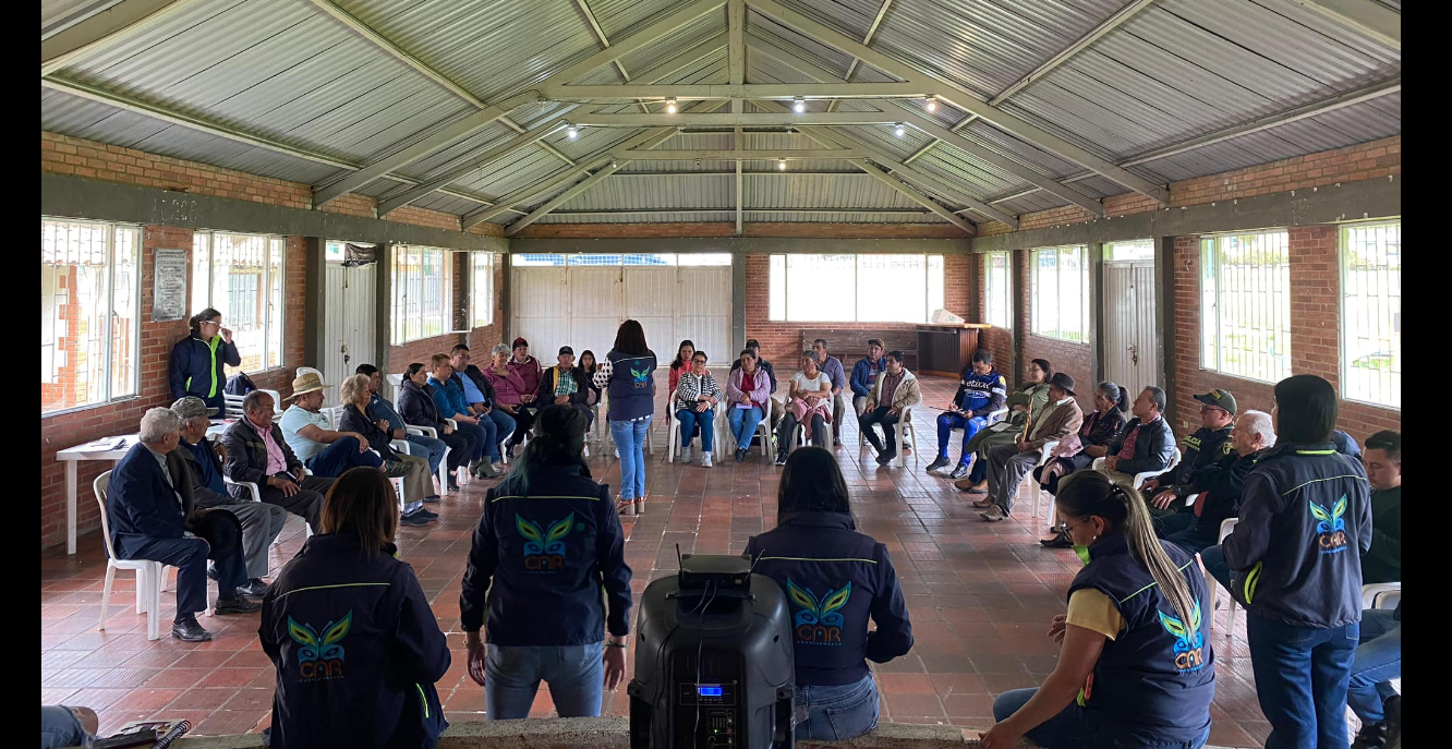 Socialización del proyecto de entornos sostenibles en la vereda La Plazuela