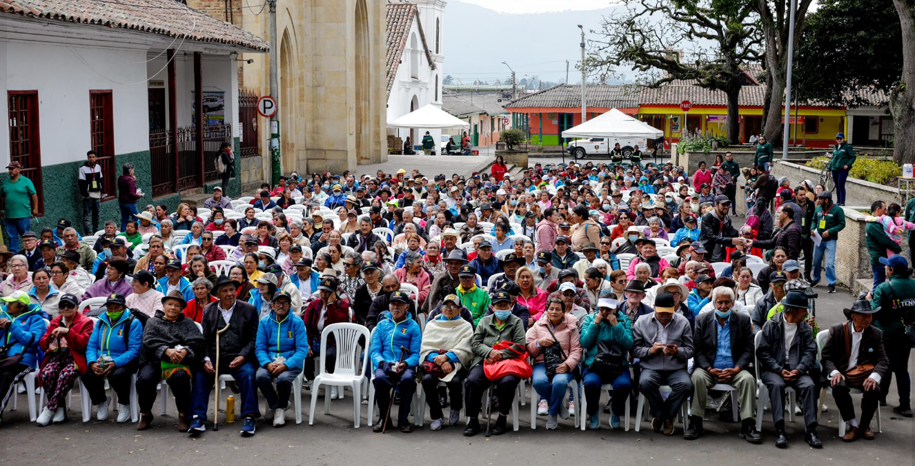 Festival Artístico y Cultural: Celebración del Legado de Vida en la Semana del Adulto Mayor en Tenjo