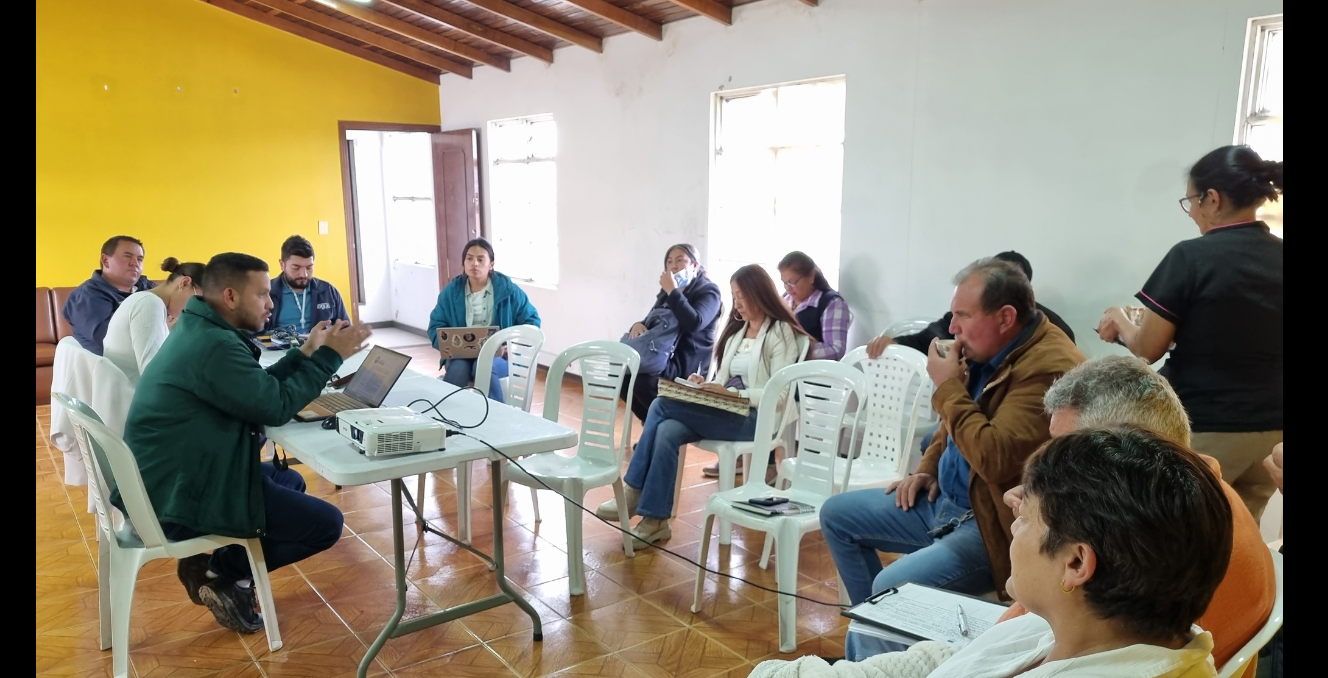 Mesa de trabajo con Juntas de Acción Comunal sobre Pagos por Servicios Ambientales