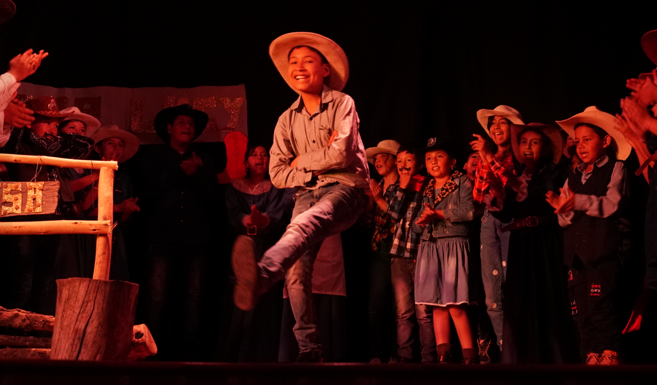 Talento escénico brilla en el III Intercolegiado de Teatro