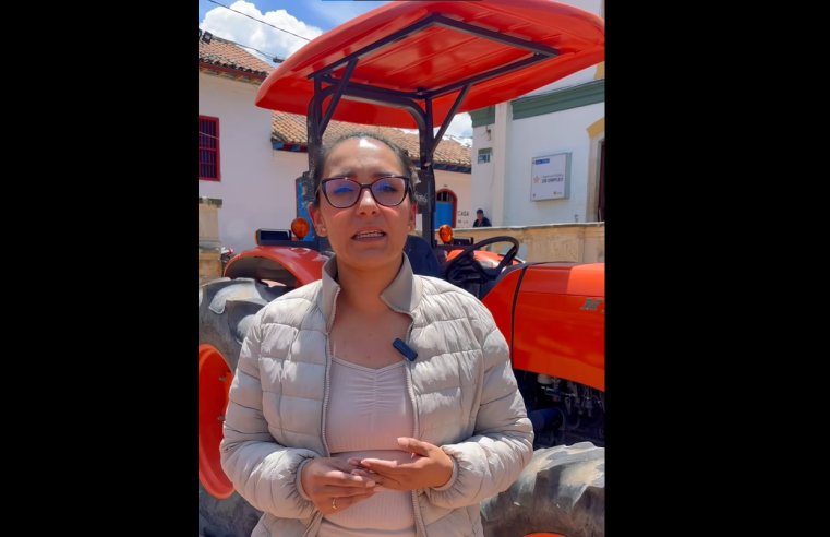 Tractor municipal de Nemocón nuevamente disponible para los productores locales