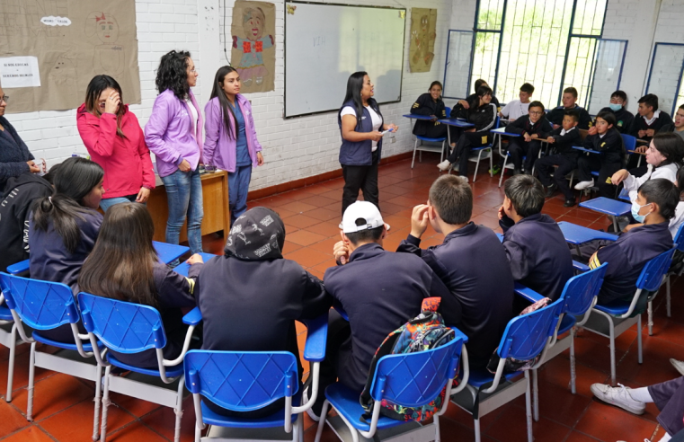 Campaña de Concientización sobre VIH y ETS en Estudiantes de la IEDR Las Margaritas