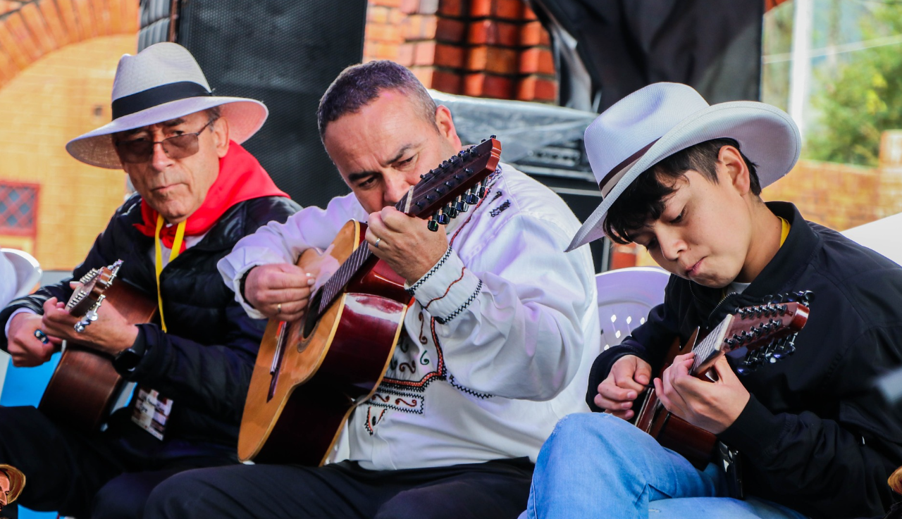 Cierre con orgullo del XXXIII Encuentro Nacional del Torbellino y las Danzas Tradicionales