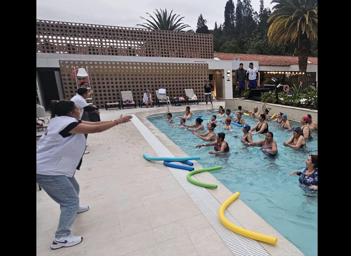 Adultos mayores de Cajicá viven experiencia cultural en Boyacá como reconocimiento a su labor