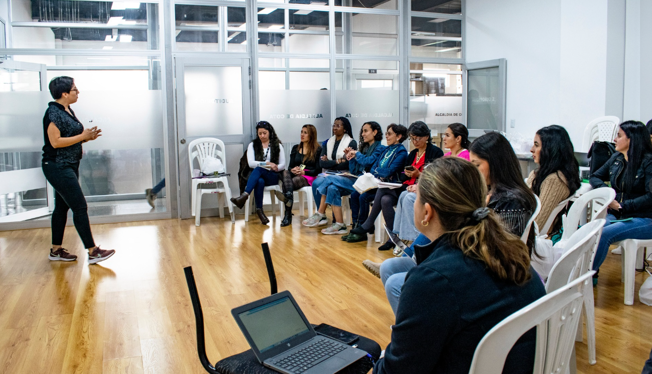 Seminario de Prevención y Atención de Violencias Basadas en Género fortalece enfoque de derechos en la administración municipal