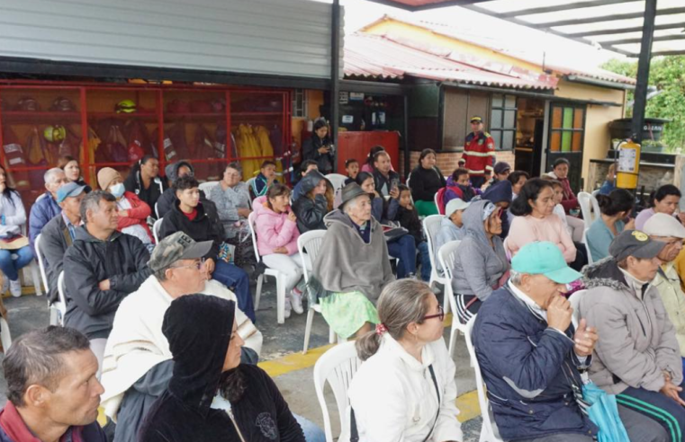 Solidaridad en Acción: Entrega de mercados y donaciones en Tabio