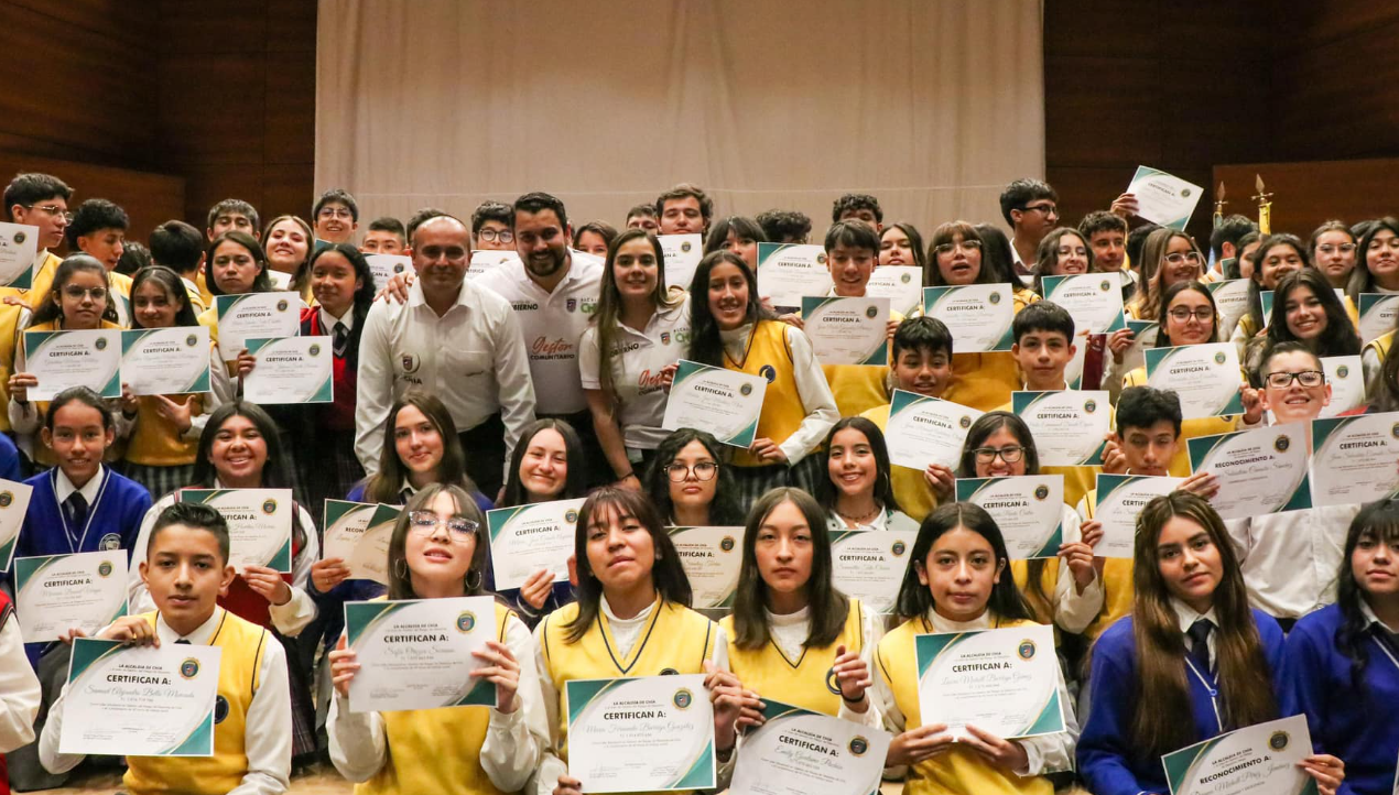 150 jóvenes de Chía se graduaron como Líderes en Gestión del Riesgo de Desastres