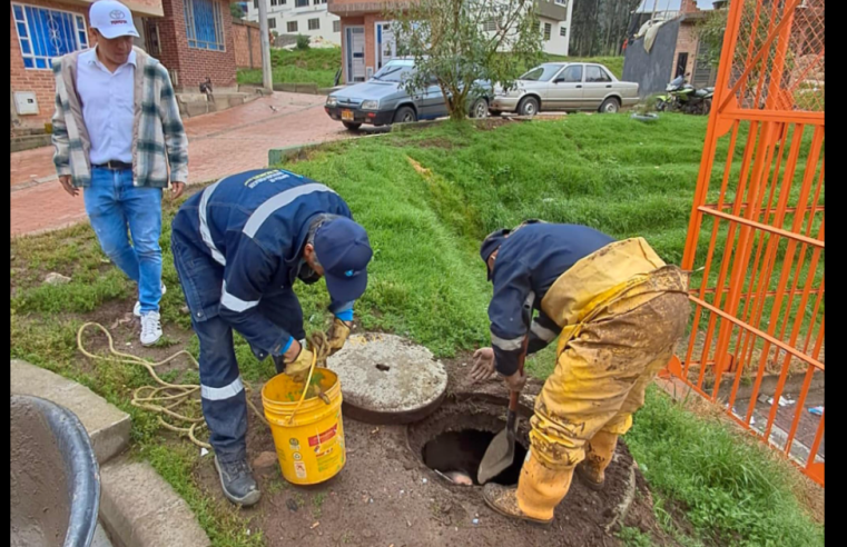 Jornada de limpieza de alcantarillados busca prevenir inundaciones en Nemocón