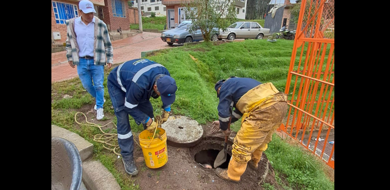 Jornada de limpieza de alcantarillados busca prevenir inundaciones en Nemocón