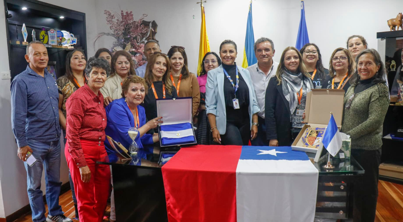 Delegación de Chile visita Sopó para explorar destinos turísticos y cultura local