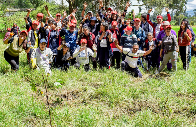 Centro Renacer promueve la inclusión con jornada de siembra de árboles