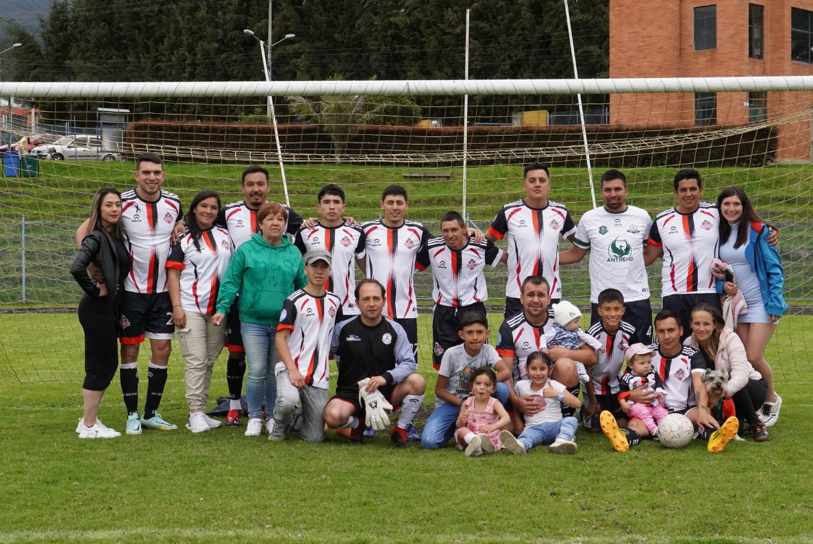 Emoción y deporte en la gran final de las Olimpiadas Comunales en Cogua